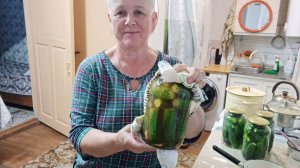 "Жизнь на пенсии".. Хроника дня - мариновала огурцы.