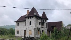 Продаю большой оригинальный ЗАМОК