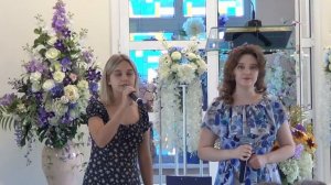 По благодати Твоей. -- Екатерина Гладких и Ирина Музычко,