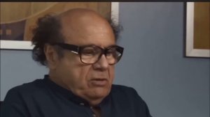 мем три кота