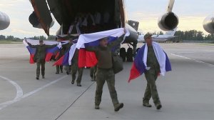 На Родину доставлены военнослужащие, которых вернули из украинского плена