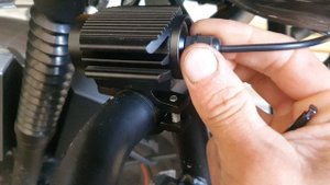 Доп фары на дуги мотоцикла.mp4