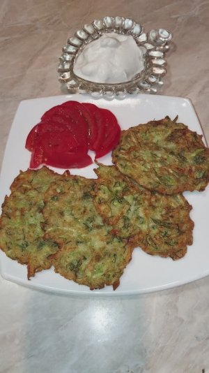 Нежные кабачковые оладушки с укропом 🌿🥒🌿