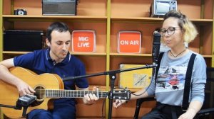 Любэ - Младшая сестренка (кавер под гитару)