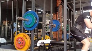 Если жим не идёт, и заветная Сотка ещё далеко - работаем по полной, то в гору, то с неё!