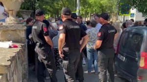 Молдавская полиция начала препятствовать проведению митингов в Кишиневе