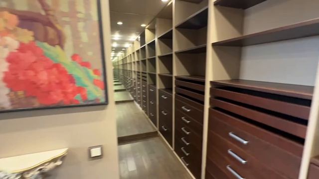 Продается просторная 2-уровневая квартира 163.6 м² с паркингом в центре г. Пушкино, ЖК «Парус» смотреть онлайн