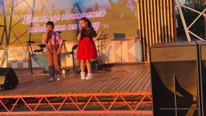 14-08-2025 Дуэт «МОЗАИ» Шмулянок Милана и Шмулянок Данила, с миксом песней «Я не умею Танцевать»