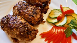 Рулетики с мясом и грибами