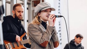 «Серенада Трубадура» Василиса Прекрасная, из м/ф «По следам Бременских музыкантов», парк «Музеон»