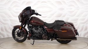 Harley-Davidson CVO Street Glide vin 5HD1PX656RS952165