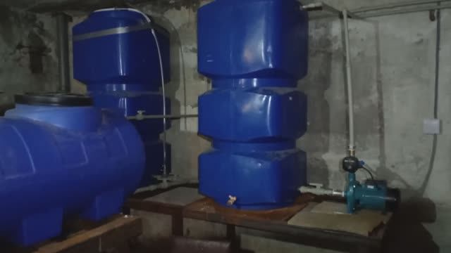 Бесперебойная система водоснабжения. Как правильно подключить насос к накопительному баку. смотреть онлайн