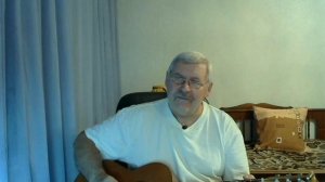 Зелень яркой листвы, роз красота, в каплях чистой росы, и все это для нас...