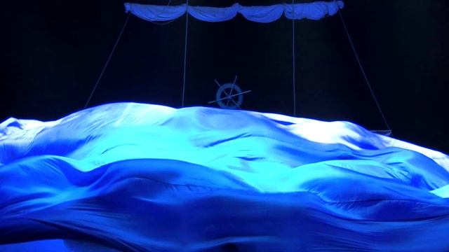 Театр Танца «KVADRO». Фрагмент из отчетного концерта. Современный танец. смотреть онлайн