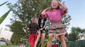 Блогеры приехали в деревню