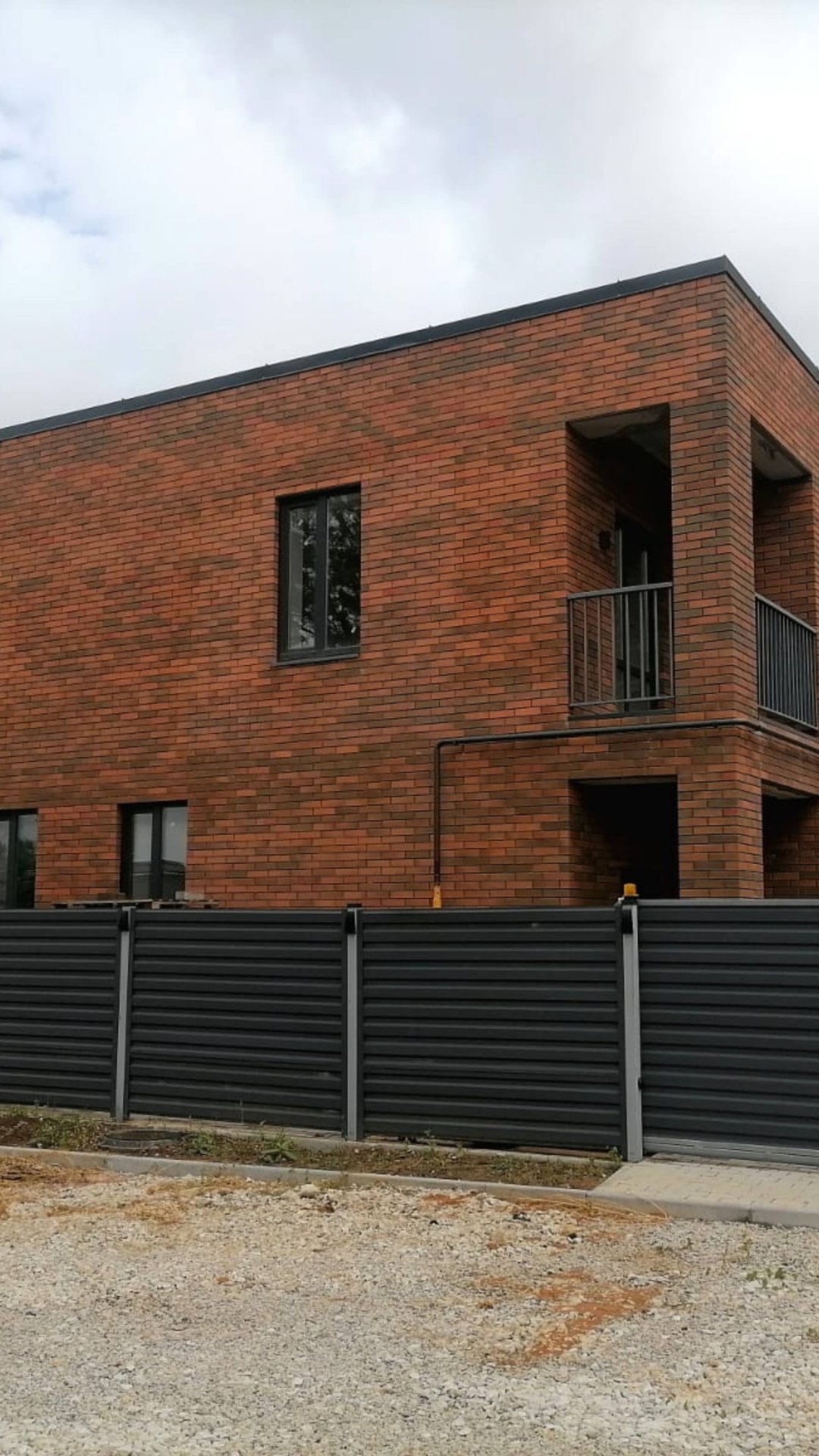 Продажа таунхауса около парка