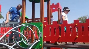 Детская площадка открылась в Мангушском муниципальном округе