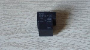 Электронный предохранитель на реле.