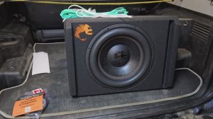 Установка Активного сабвуфера DL Audio Piranha 15A Black V.2 в Mitsubishi Pajero 3