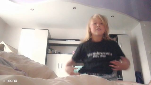 1000016747.mp4 смотреть онлайн