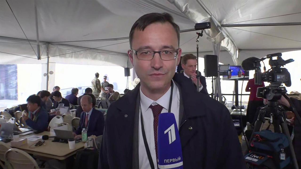 Корреспонденты Первого канала в прямом эфире рассказывают о событиях на базе Эльмендорф-Ричардсон