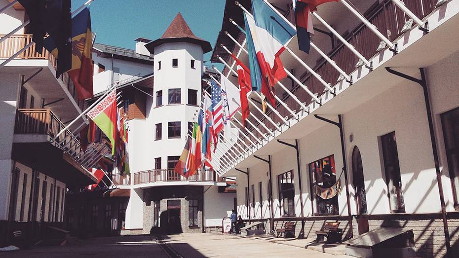 Роза Плато, Красная Поляна, Сочи. смотреть онлайн