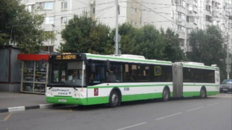 Поездка на автобусе ЛиАЗ-6213.22-01 (Учебный) № 05292 (08237) Маршрут № 130 Москва.