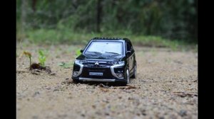 фото модели Mitsubishi Outlander