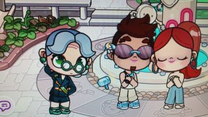 Вышло новое обновление.  Появилась девушка которая все ремонтирует. 🪚🪛🔧🔨 Аватар ворлд