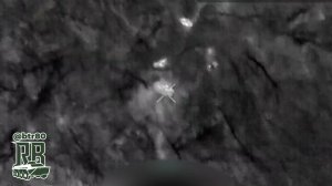 ВСУ вновь бросают раненных - Точные сбросы группировки ЦЕНТР летят прямо на головы украинских боевик