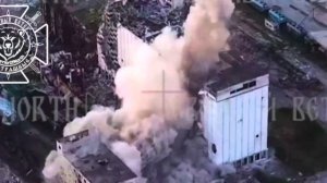 Архивные кадры удара по элеватору в Волчанске.