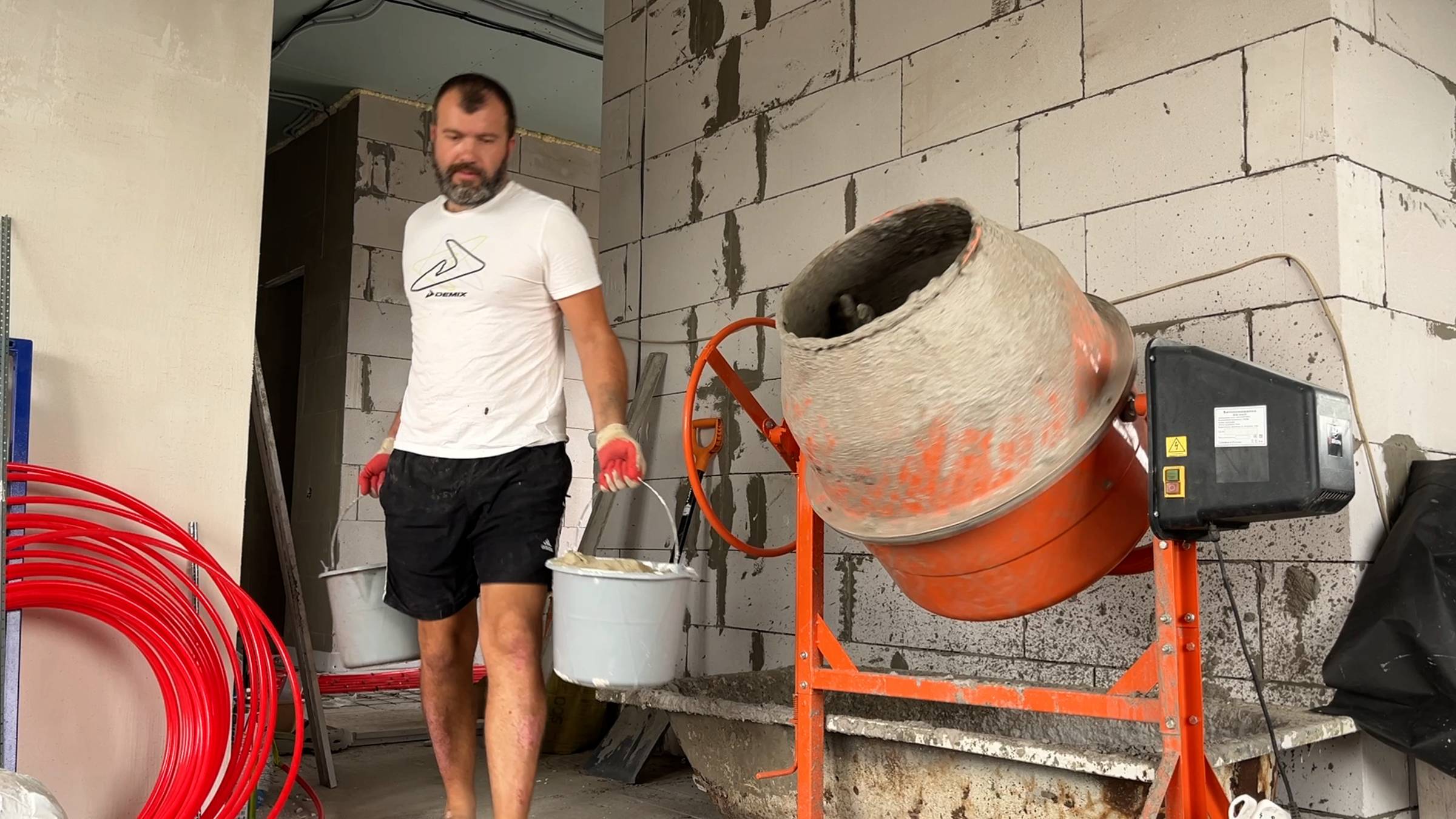 ✅ ТЕПЕРЬ В НАШЕМ ДОМЕ СТАЛО КОМФОРТНО ЖИТЬ #стройка #ремонт смотреть онлайн