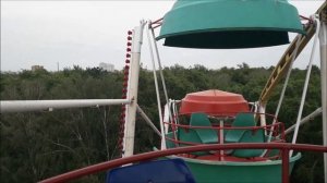 г. Коломна, Московская область, Россия. Колесо обозрения. ЦПКиО "Парк Мира". Июнь 2025 г.