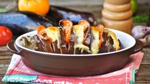 🔥 Баклажанная гармошка с сыром и помидорами — вкус, от которого невозможно оторваться!