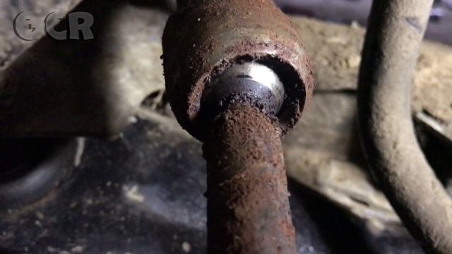 Жесть на СТО. Будни в гараже#29.Рено Меган жрет резину. Хирургическое извлечение помпы Ланос. смотреть онлайн