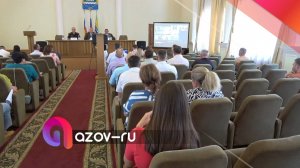 Глава Азовского района Сергей Комаров провел расширенное планерное совещание