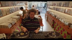 Breaks, Beats, Cuts, Funk and Soul 45s with D.Vyzor