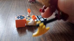 железный человек 1.