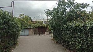 Прогулка по Рустави 11.08.2025 (улица Донецких Металлургов, дом 5)