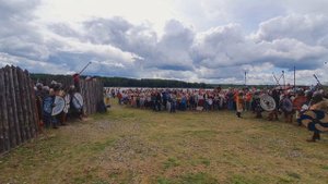 Военно-историческая реконструкция. Всероссийский фестиваль "Небо славян " Вологодская область.