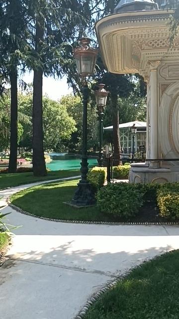 Парк во дворце Йылдыз, Стамбул, Турция (Park in Yildiz Palace, Istanbul, Turkey)