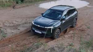 Geely Atlas против Soueast S07. На 500к дешевле  Подробный разбор