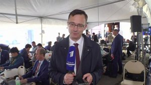 На саммите Россия - США на Аляске работают сразу несколько съемочных групп Первого канала