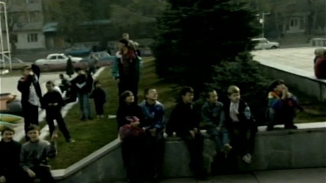 1997 год. Тюмень. Праздник МЧС у ДК "Геолог".