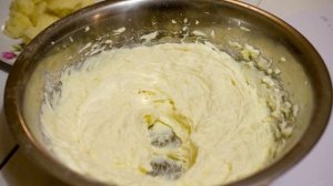 Черничный крем для капкейков