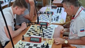 2025. Alushta. Chess Deaf Russia Training. Video 7 - Black Sea rand Prix Aluston Rapid R1-4, Analys