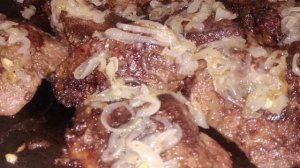 Жареная печень с прованским соусом