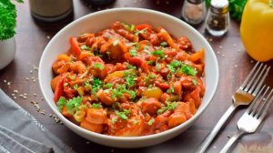 Простейшее и аппетитное. РАГУ С ПЕРЦЕМ И СОСИСКАМИ