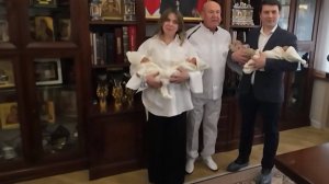 «Халкъ ва заман». «Правнукам-близнецам Героя России Абдулхакима Исмаилова уже 1,5 года»