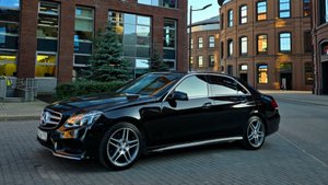 Мерседес-Бенц Е212 рест 4 matic в жирной комплектации